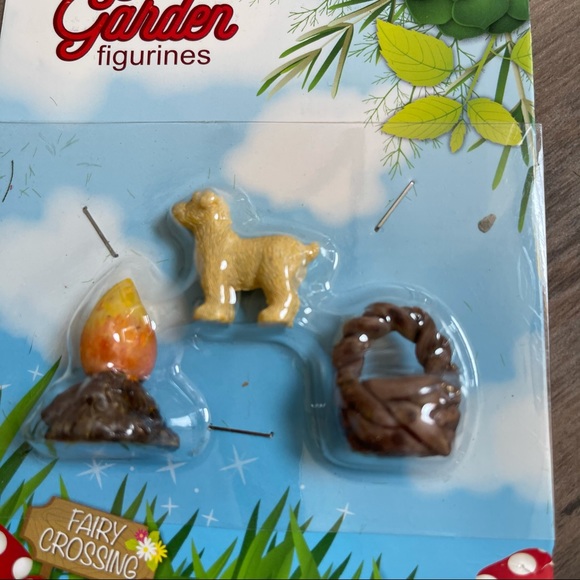 Fairy Garden Set with Yellow House NWT - Picture 8 of 10